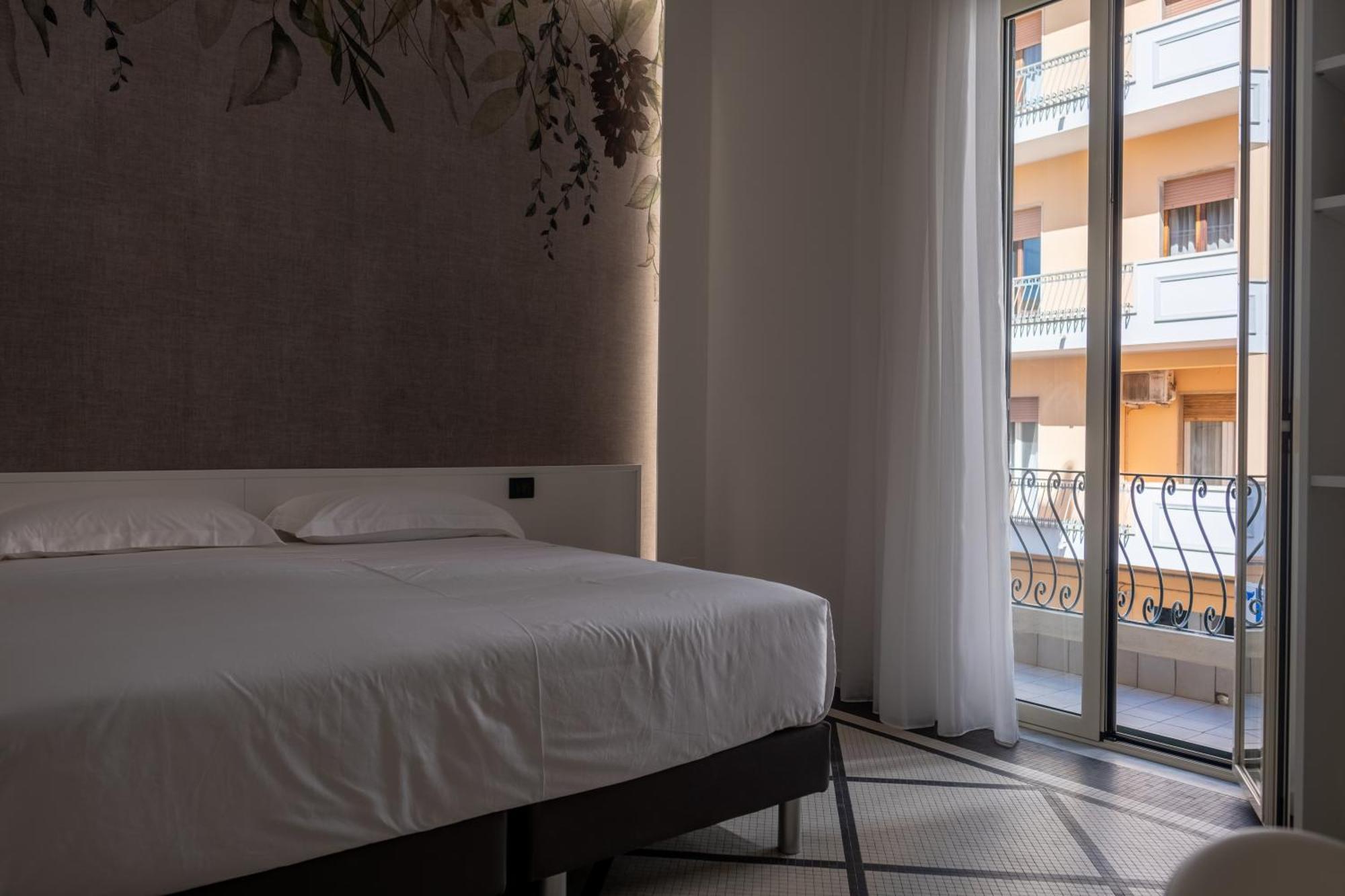 Domea Superior Rooms Bed And Breakfast Reggio de Calabre Extérieur photo